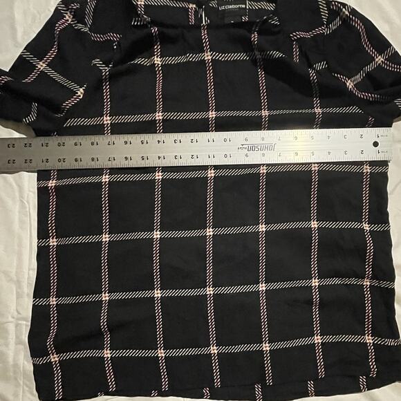 Liz Claiborne Womens M Blouse Plaid Career Top Keyhole Back Holiday Corpcore EUC - Picture 4 of 5